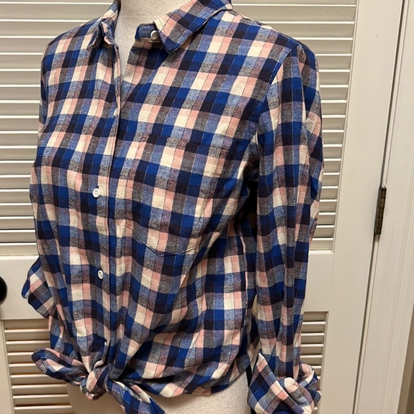 26.Madewell Plaid Flannel Tie-Front Shirt in Blue Shadow, Size Medium, NWOT - Picture 10 of 17